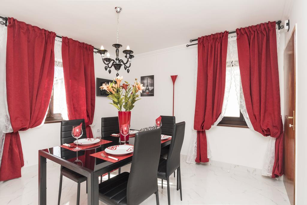 Apartments Paris Umag Room photo